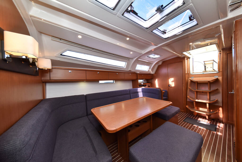 Bavaria Cruiser 41 CHILL BILL