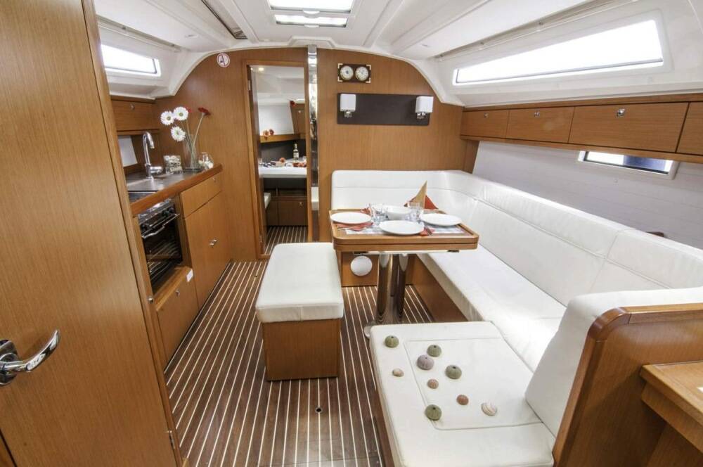 Bavaria Cruiser 41 Hermes Bavaria 41 Cruiser