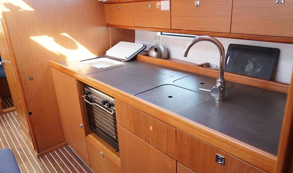 Bavaria Cruiser 41 Hermes Bavaria 41 Cruiser