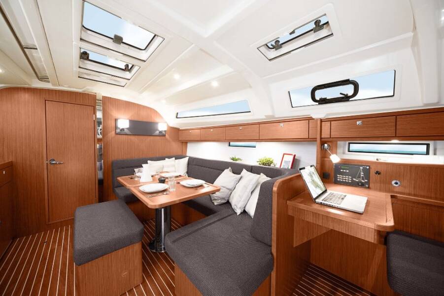 Bavaria Cruiser 41 Enja