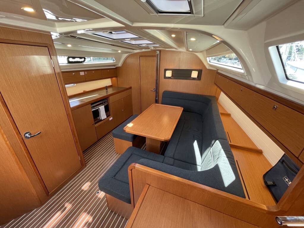 Bavaria Cruiser 41 Ten