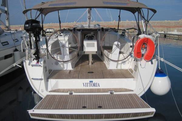 Bavaria Cruiser 41 • Vittoria