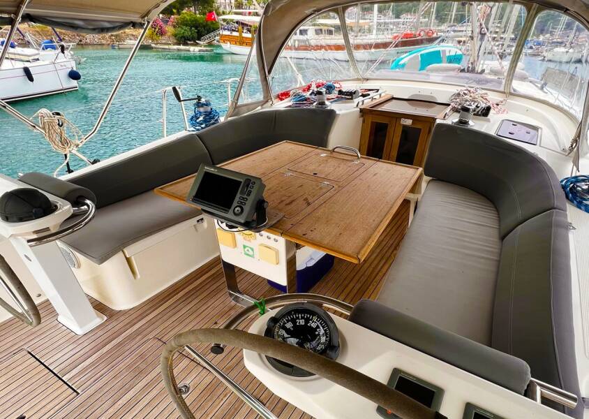 Bavaria Cruiser 45 Aquaholic