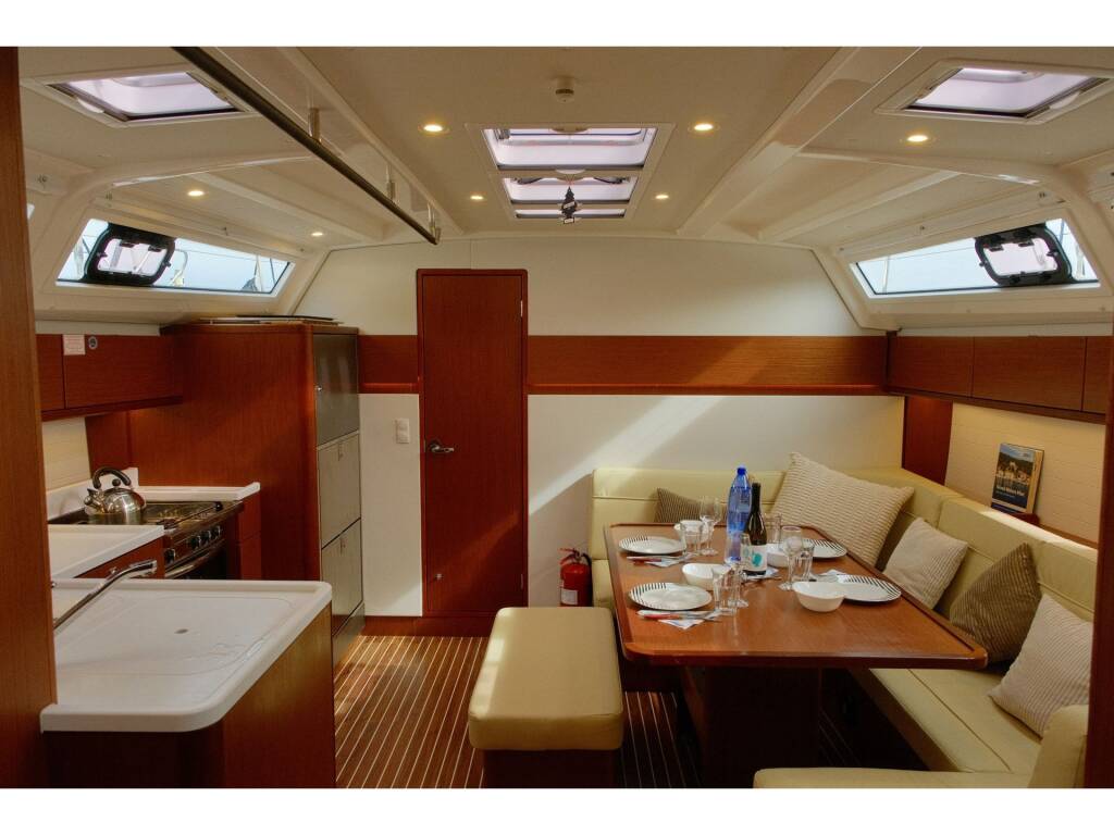 Bavaria Cruiser 46 Style Anemoni