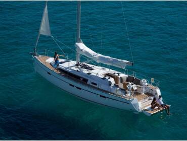 Bavaria Cruiser 46 • Amore