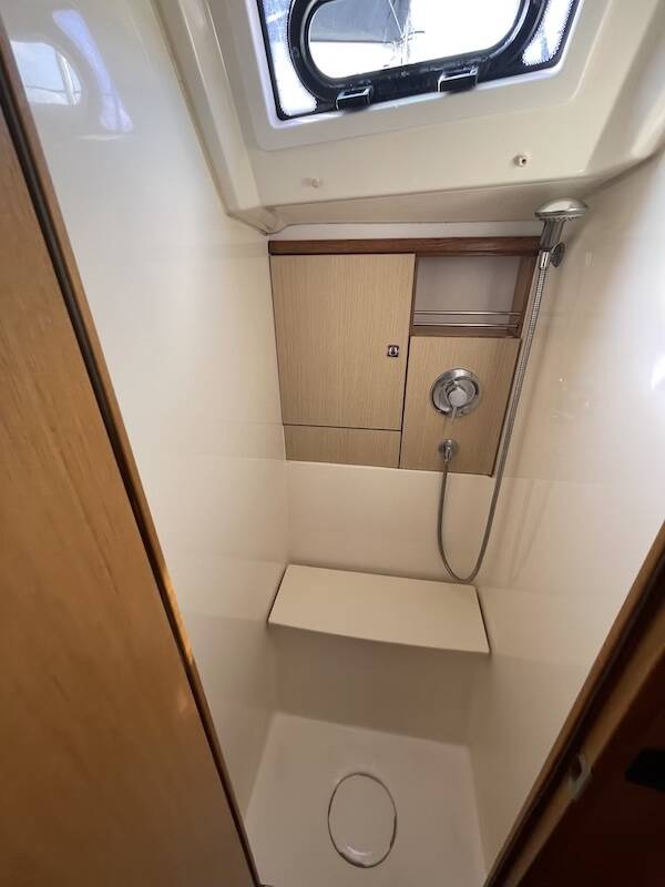 Bavaria Cruiser 46 - Rozerina