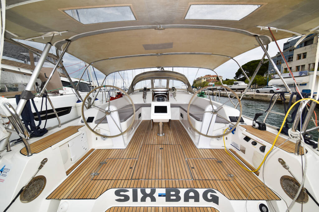 Bavaria Cruiser 46 SIX BAG