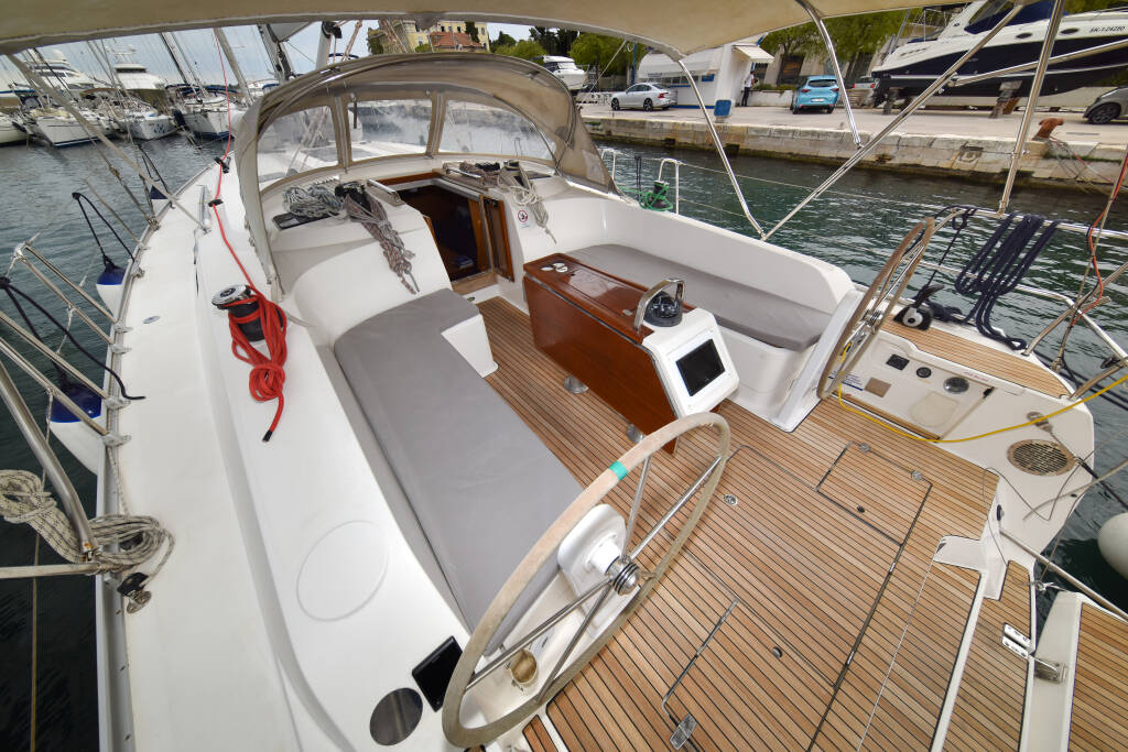 Bavaria Cruiser 46 SIX BAG
