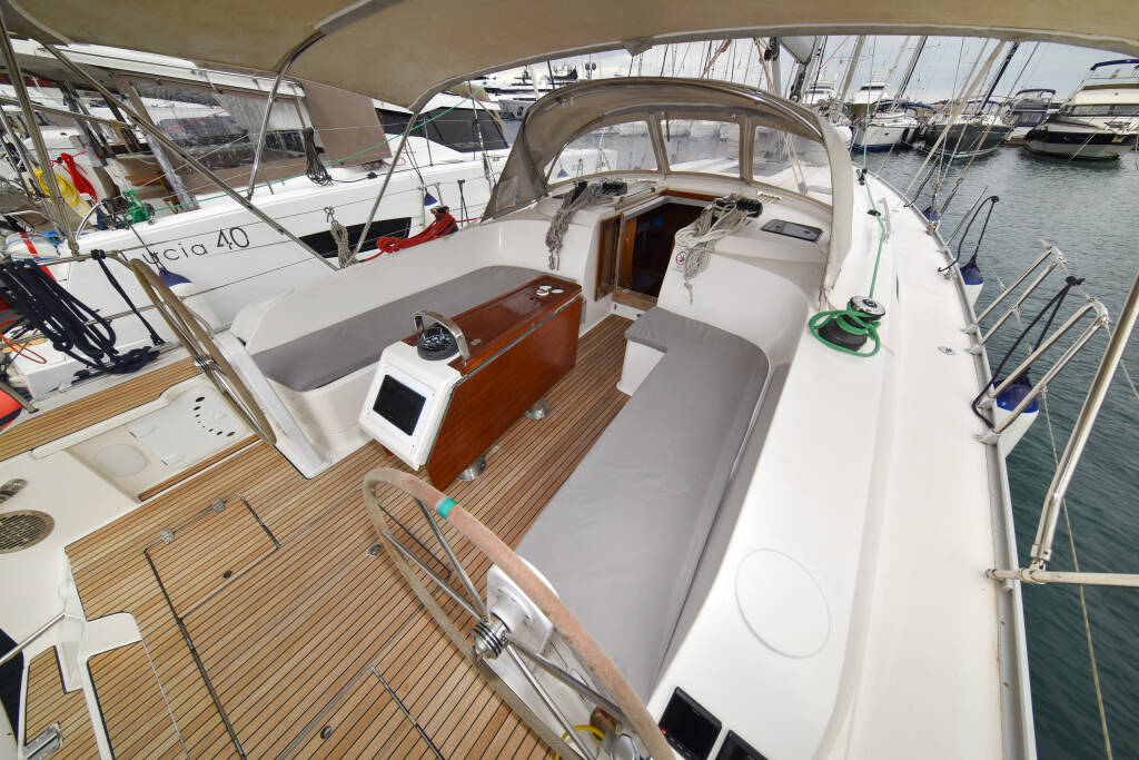 Bavaria Cruiser 46 SIX BAG