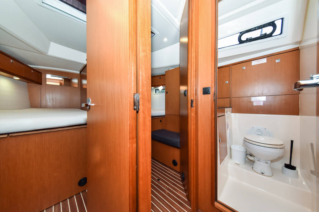 Bavaria Cruiser 46 SIX BAG