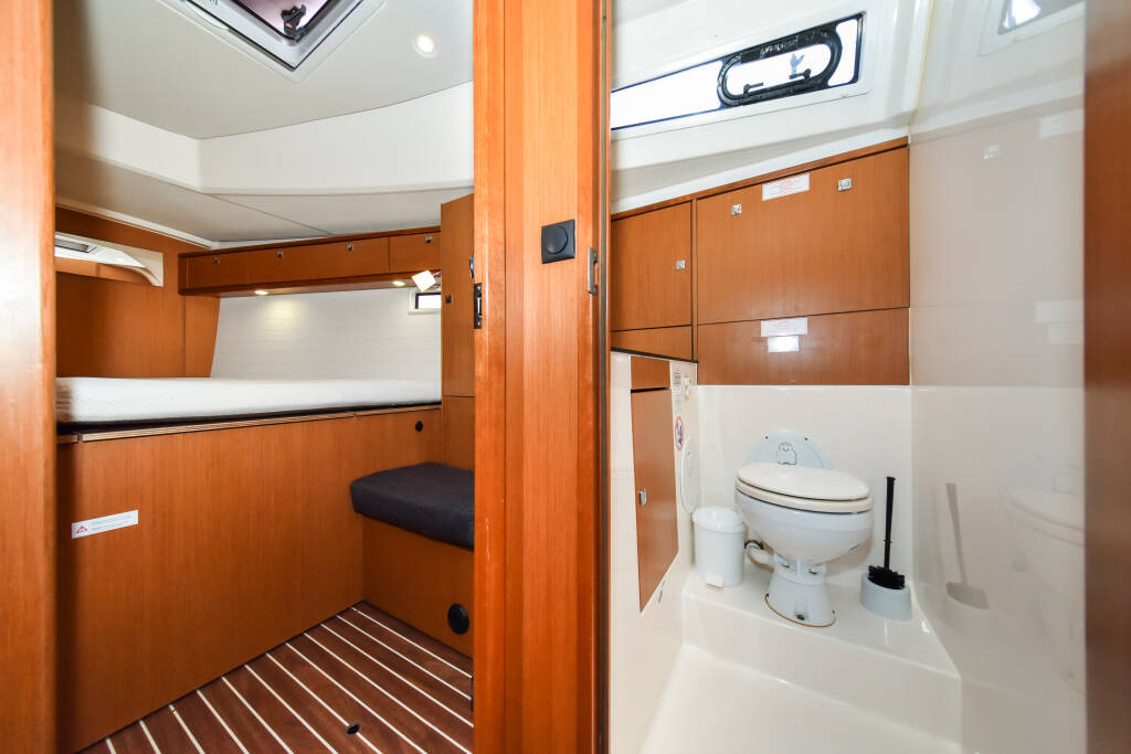 Bavaria Cruiser 46 SIX BAG