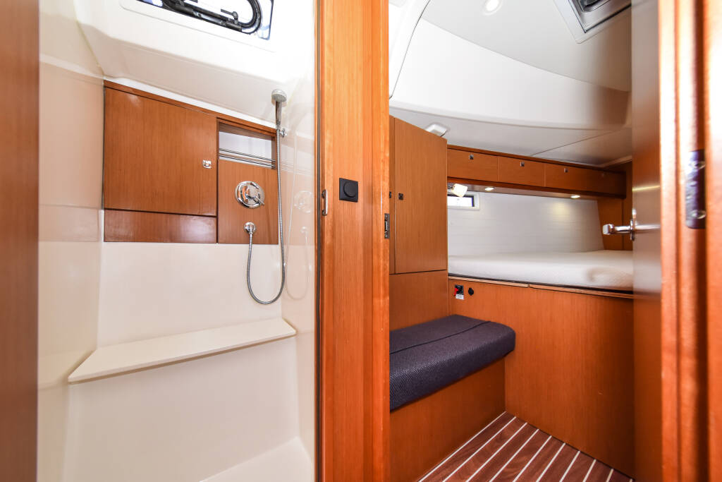 Bavaria Cruiser 46 SIX BAG