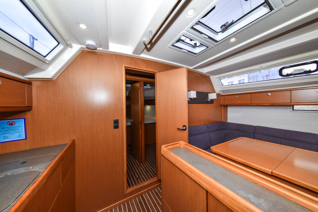 Bavaria Cruiser 46 SIX BAG