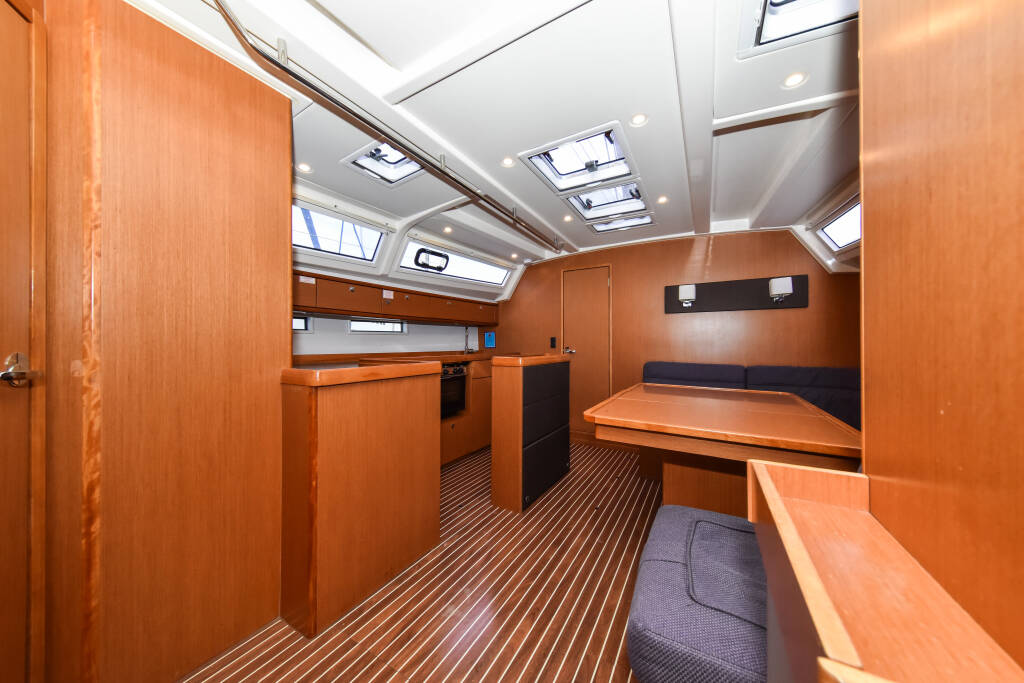 Bavaria Cruiser 46 SIX BAG