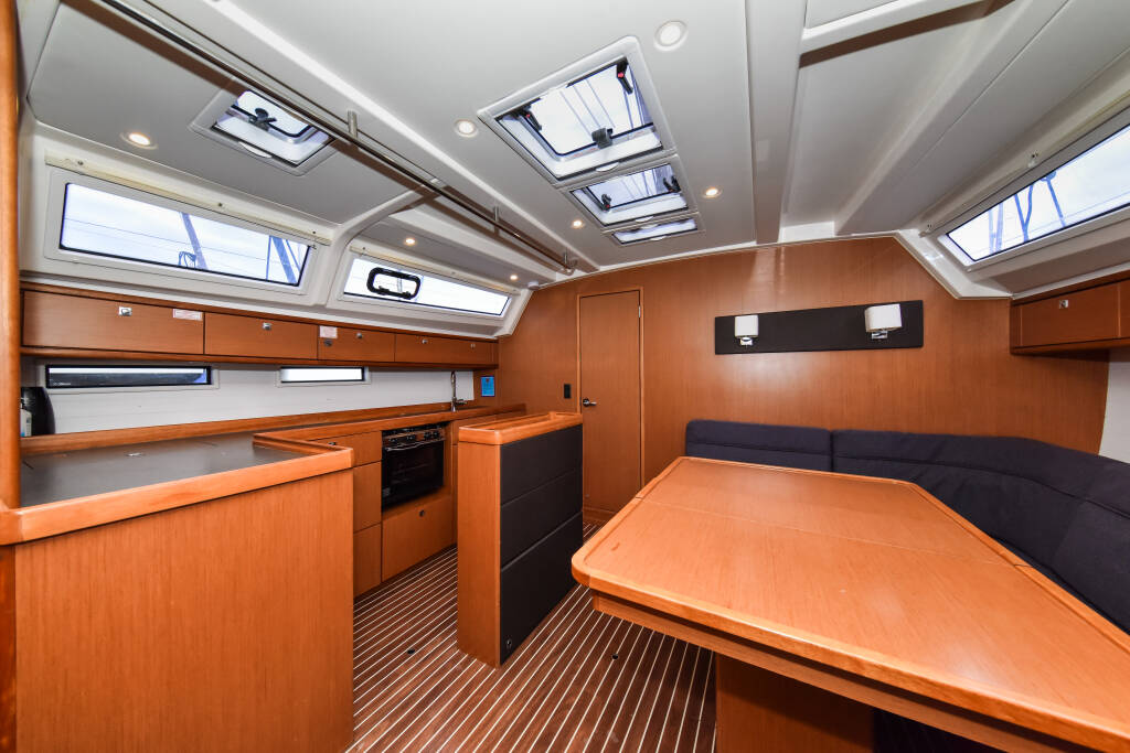 Bavaria Cruiser 46 SIX BAG