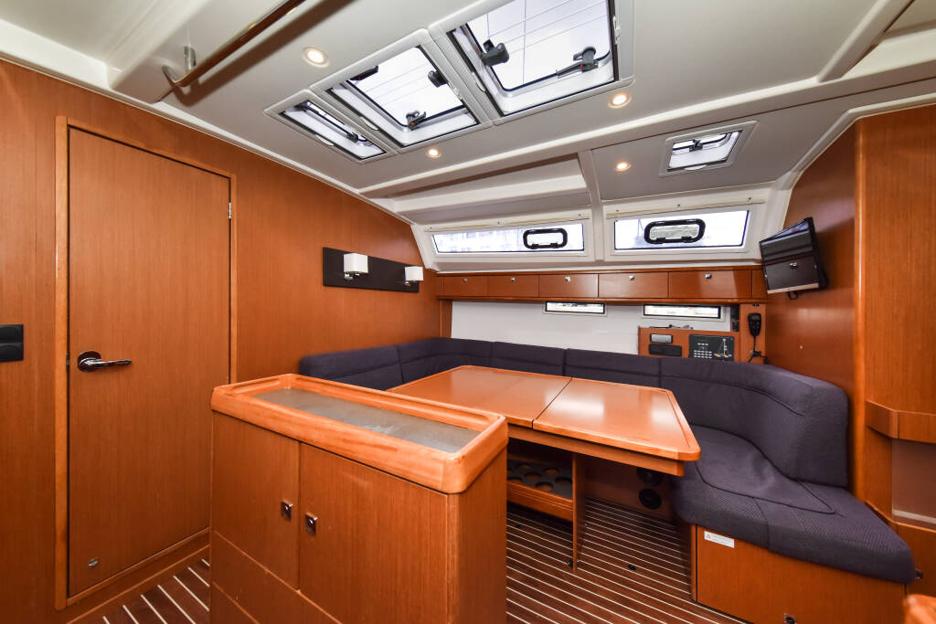 Bavaria Cruiser 46 SIX BAG