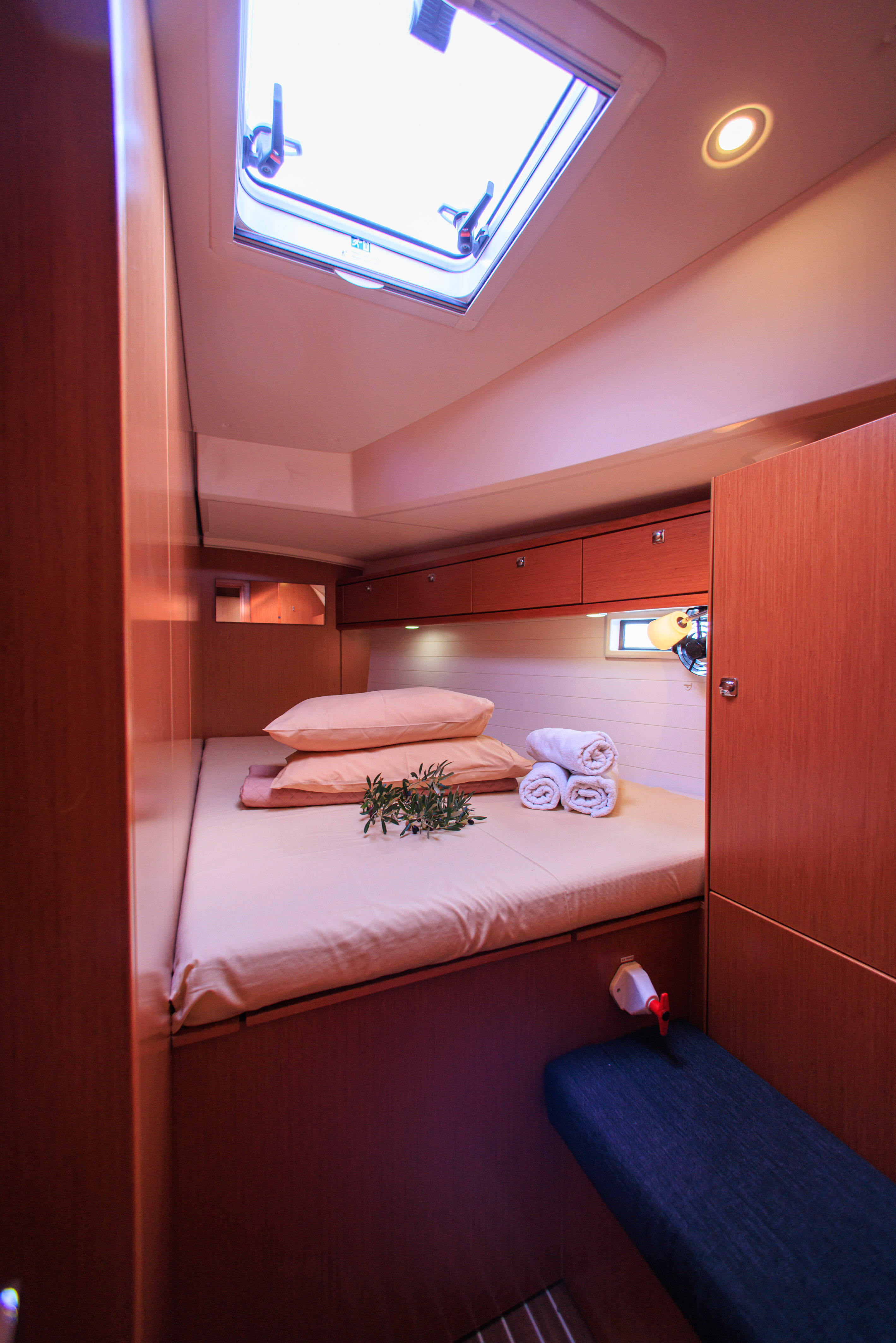 Bavaria Cruiser 46 Kyveli