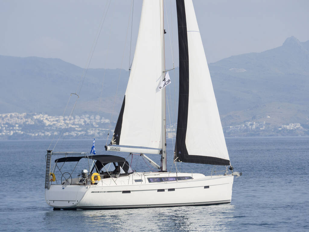 Bavaria Cruiser 46 • Astro