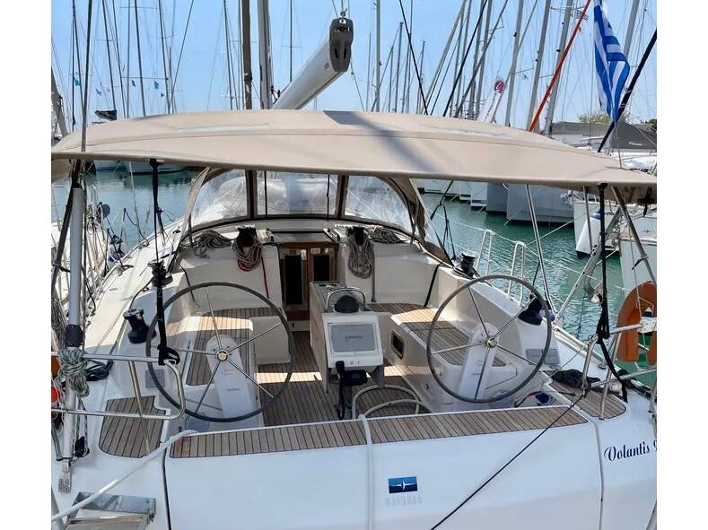 Bavaria Cruiser 46 • Volantis 9