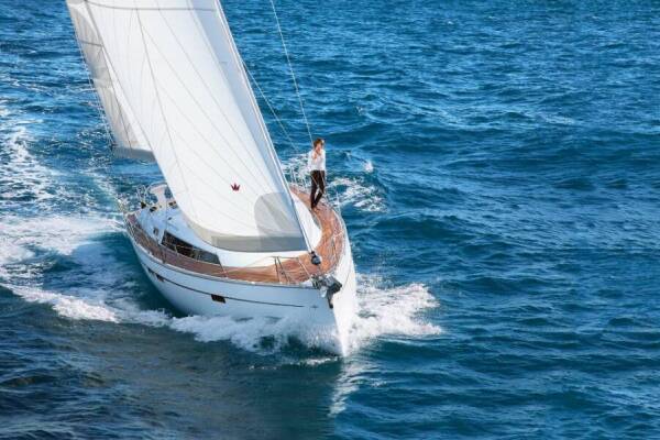 Bavaria Cruiser 46 • Queen Dina