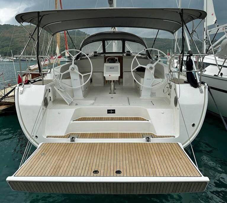 Bavaria Cruiser 46 Existes