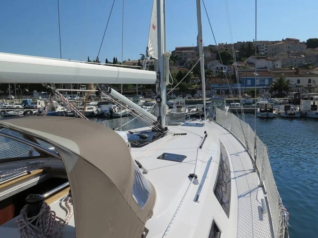 Bavaria Cruiser 46 Existes