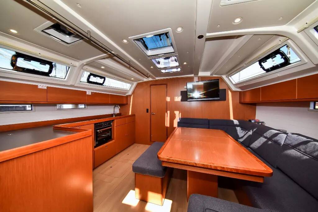 Bavaria Cruiser 46 Existes