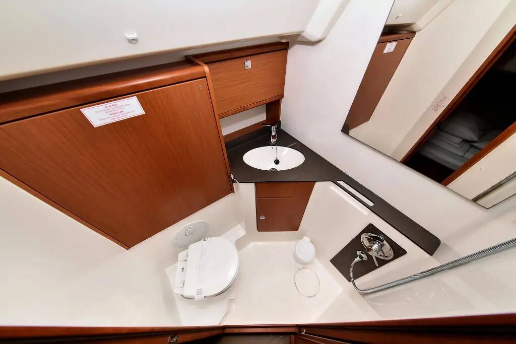 Bavaria Cruiser 46 Existes