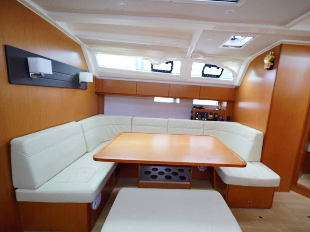 Bavaria Cruiser 46 Sail la Vie