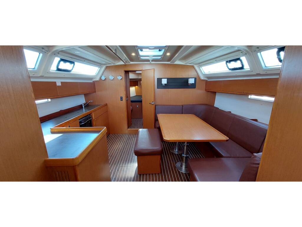 Bavaria Cruiser 46 Dione