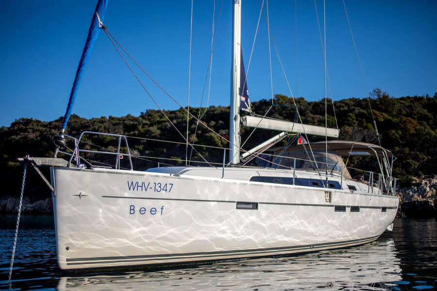 Bavaria Cruiser 46 Beef