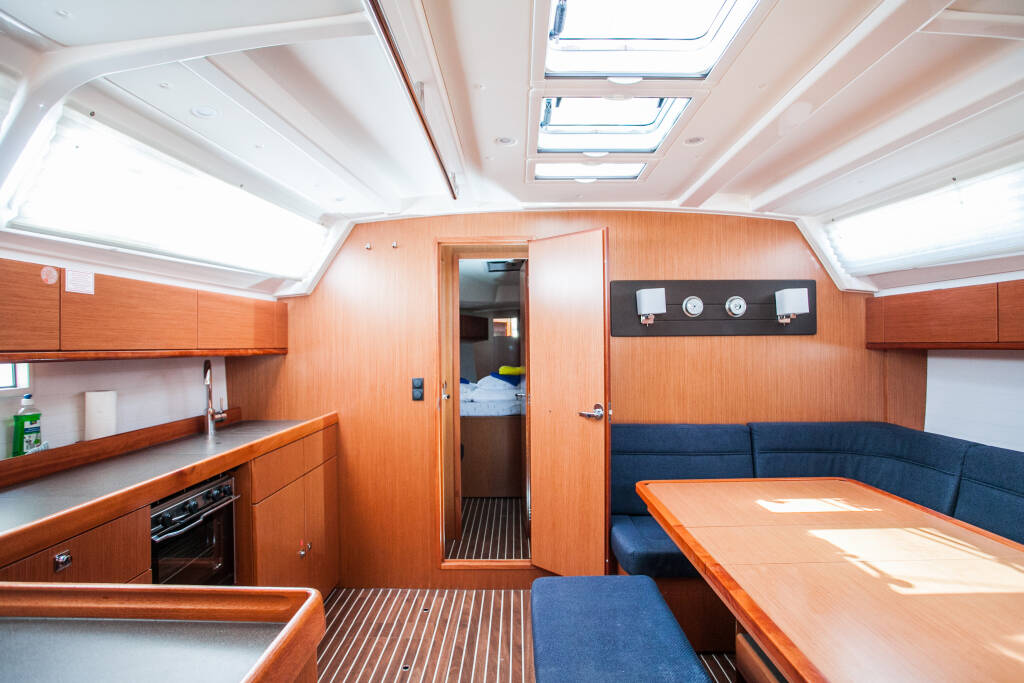 Bavaria Cruiser 46 Lovro