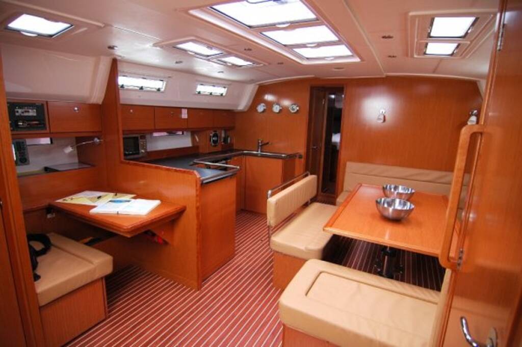 Bavaria Cruiser 50 Zaurak