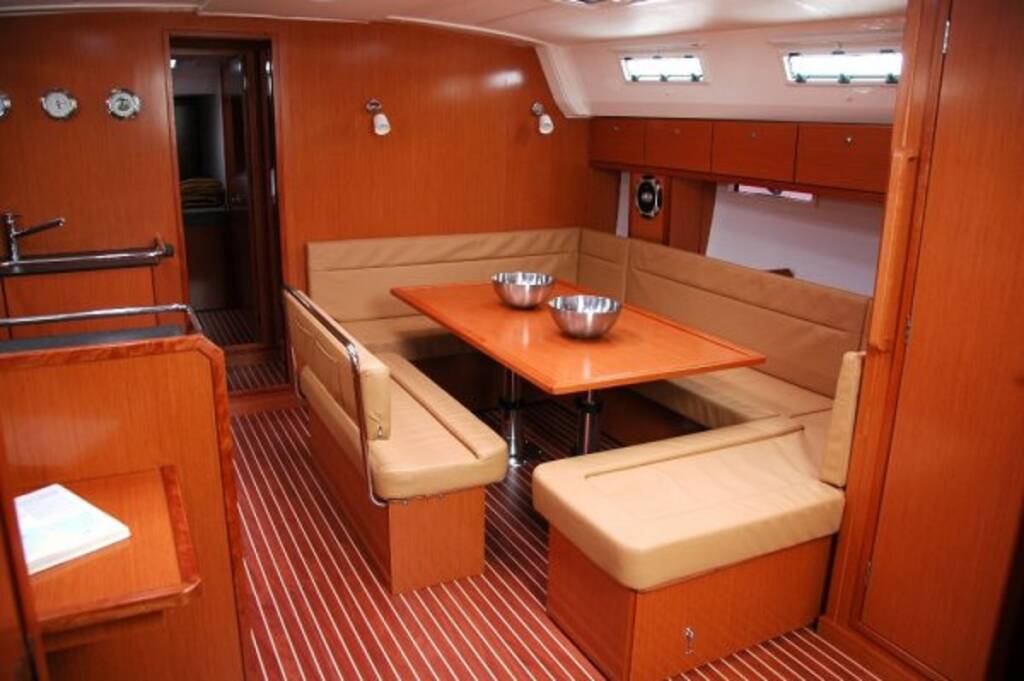 Bavaria Cruiser 50 Zaurak