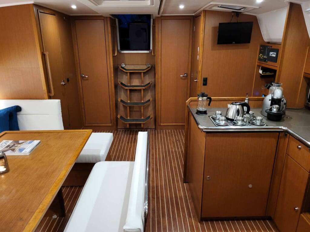 Bavaria Cruiser 50 Bela Vila