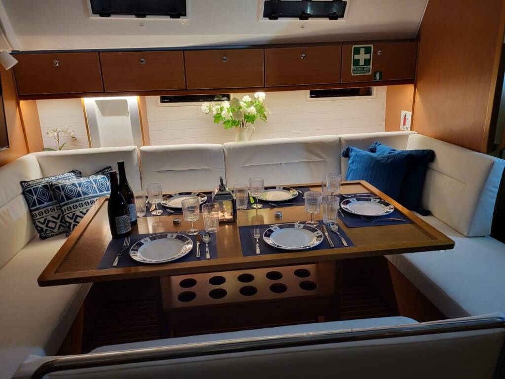 Bavaria Cruiser 50 Bela Vila