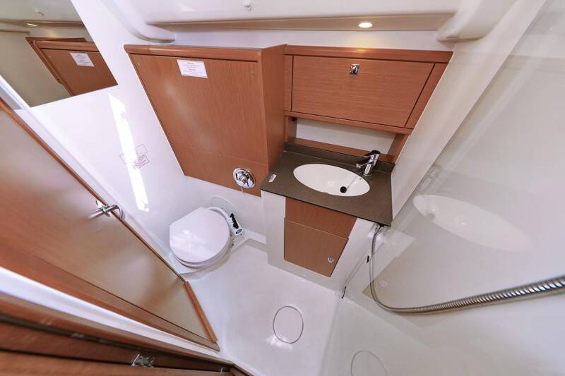 Bavaria Cruiser 51 