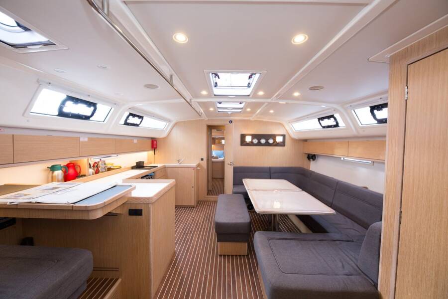 Bavaria Cruiser 51 Bamboo