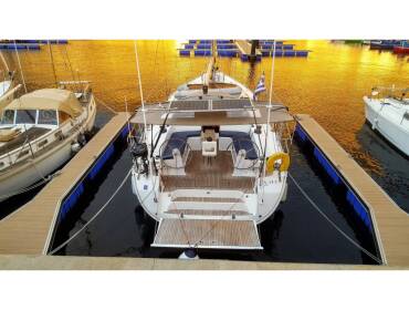 Bavaria Cruiser 51 • Ekavi