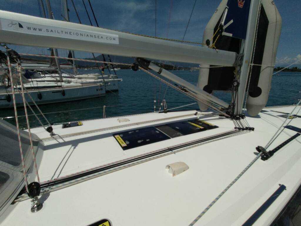 Bavaria Cruiser 51 Gin Tonic