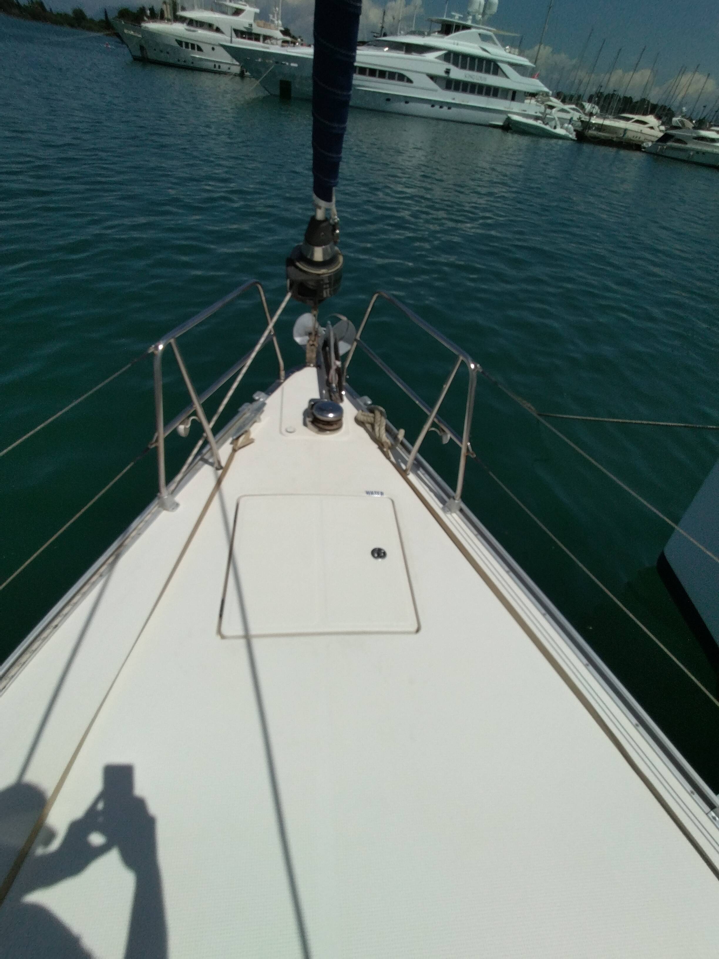 Bavaria Cruiser 51 Gin Tonic
