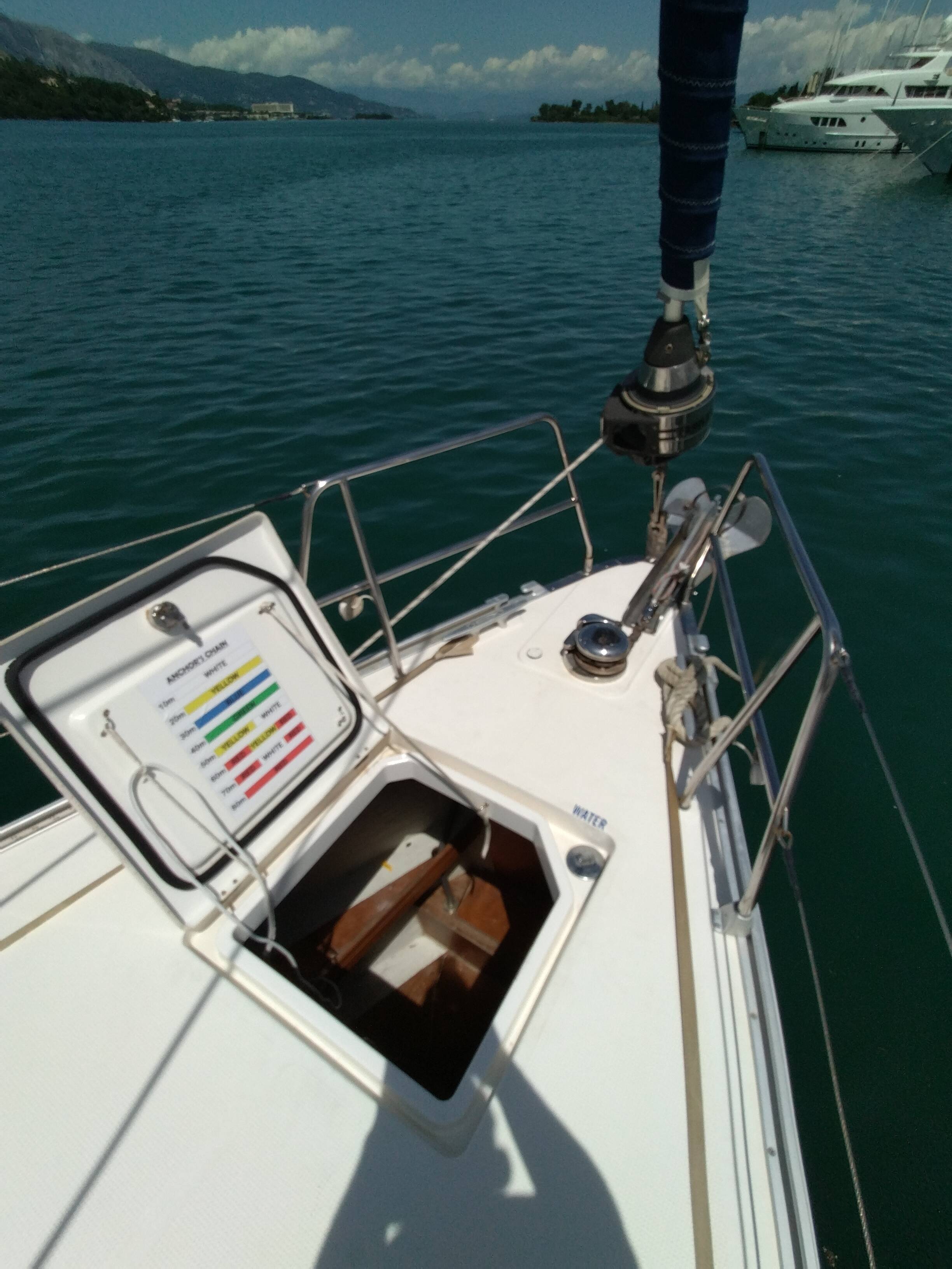 Bavaria Cruiser 51 Gin Tonic