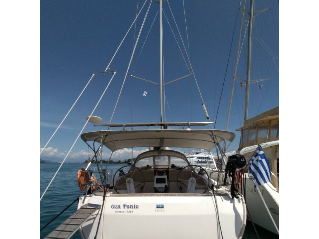 Bavaria Cruiser 51 Gin Tonic