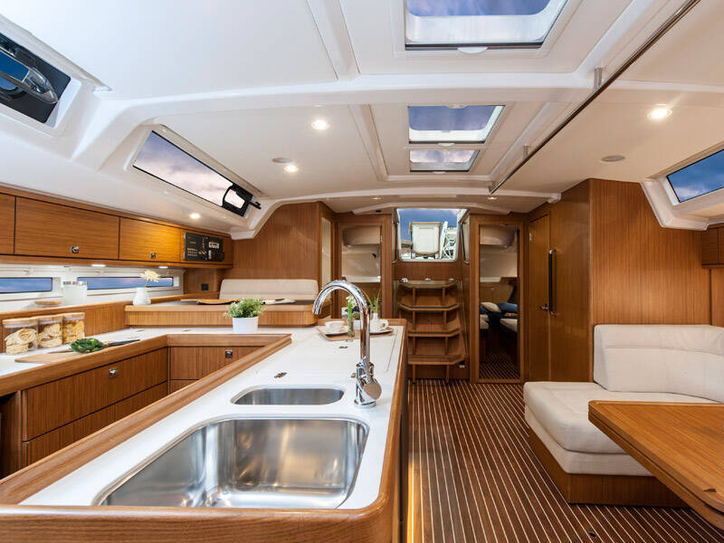 Bavaria Cruiser 56 Anassa