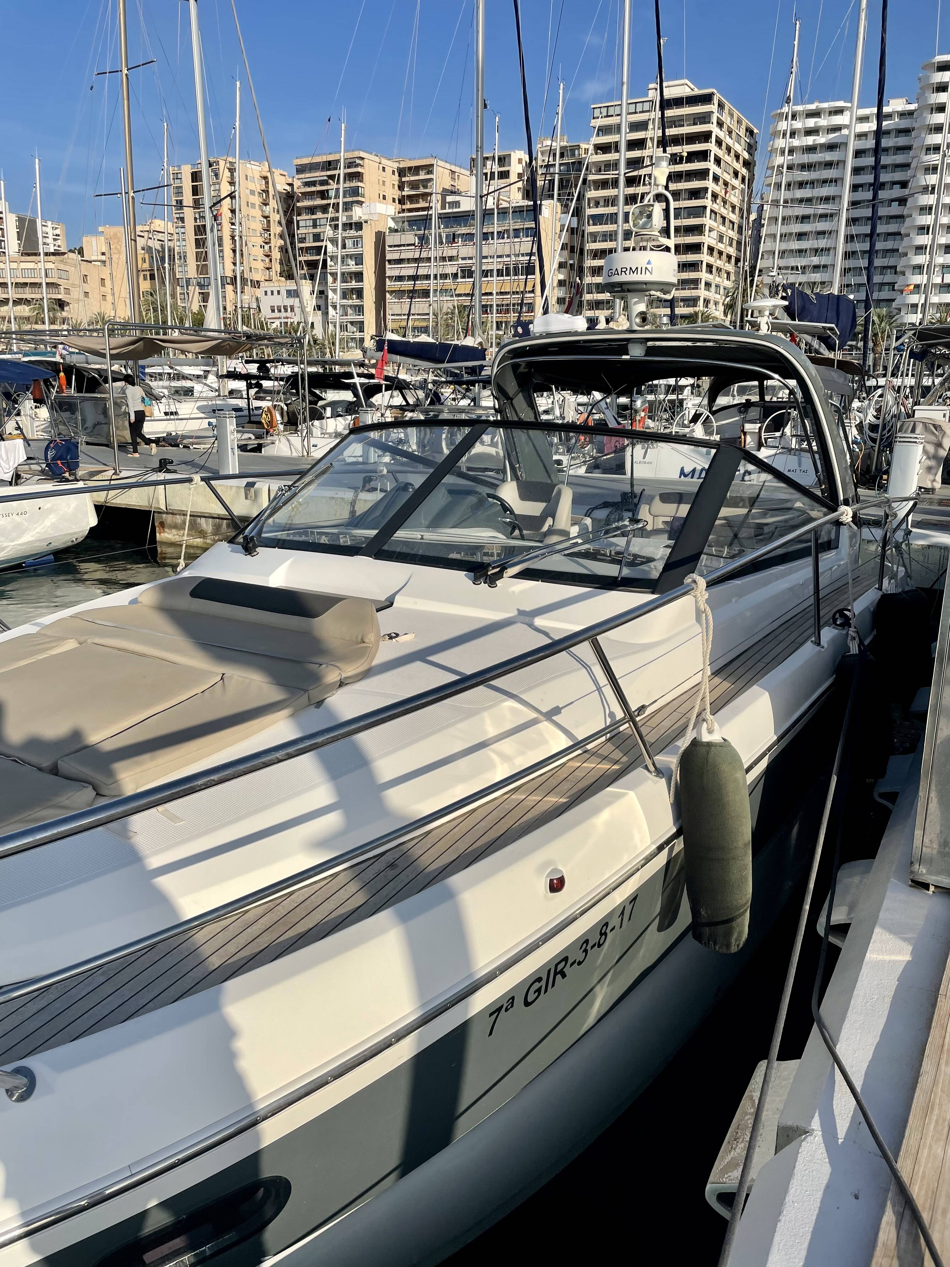 Bavaria Sport 330 Open Sunrise I