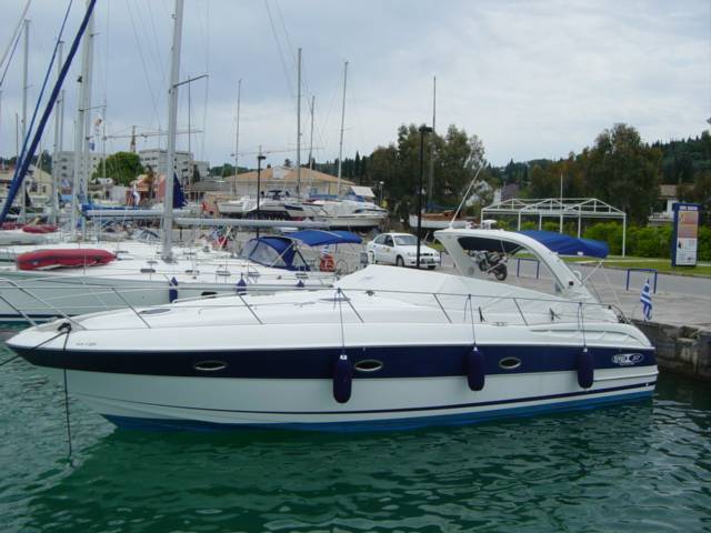 Bavaria Sport 37 Sun Light