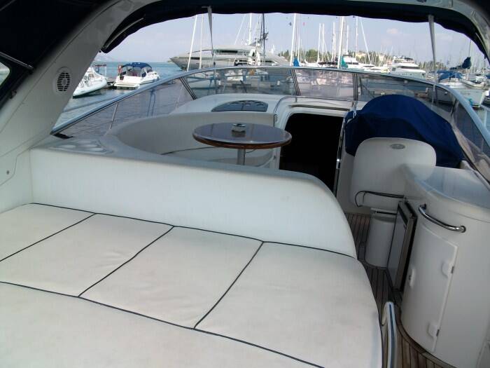 Bavaria Sport 37 Sun Light