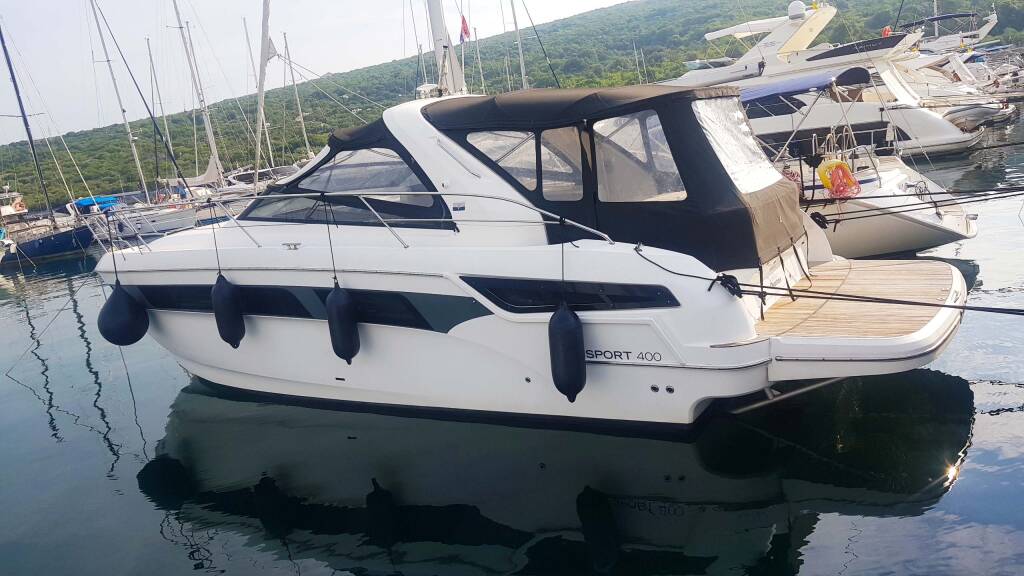 Bavaria Sport 400 Rhea