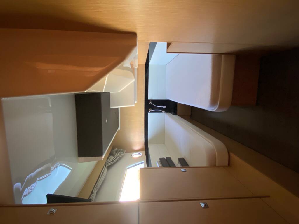 Bavaria Virtess 420 Fly Mia Sophie