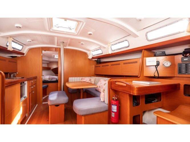 Beneteau 43 ROUALEYN